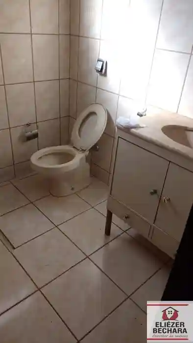 Casa com 3 quartos à venda, 250m² — foto 13 de 19