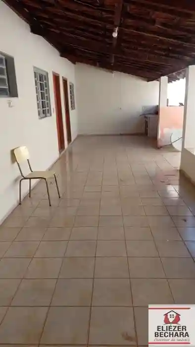 Casa com 3 quartos à venda, 250m² — foto 12 de 19