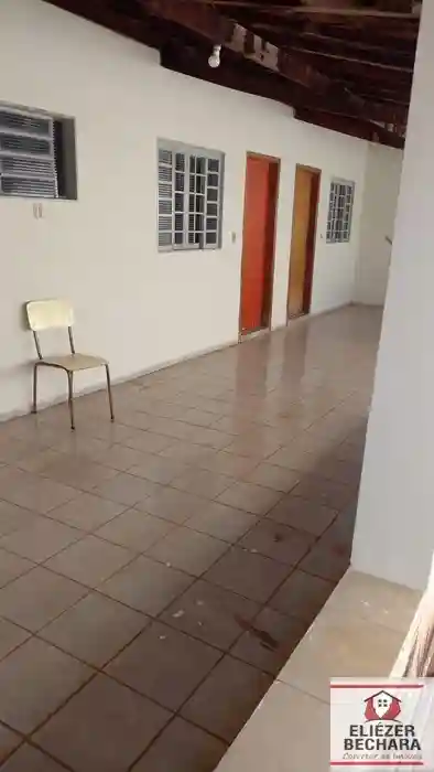 Casa com 3 quartos à venda, 250m² — foto 6 de 19