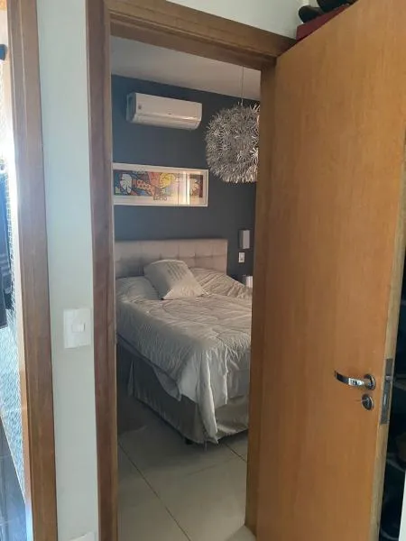 Casa à venda — foto 1 de 2
