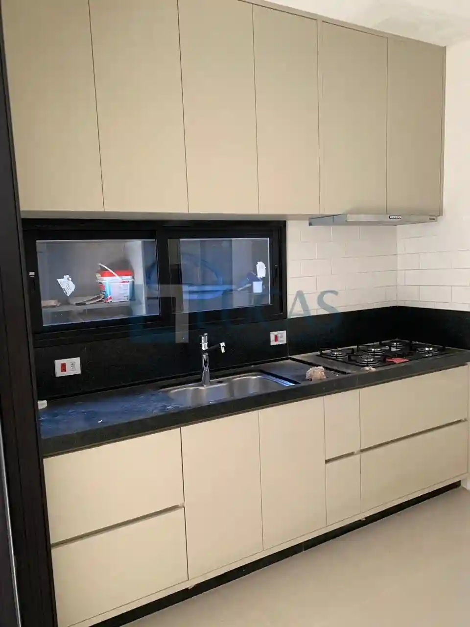Casa de Condomínio com 4 quartos à venda, 228m² — foto 6 de 13