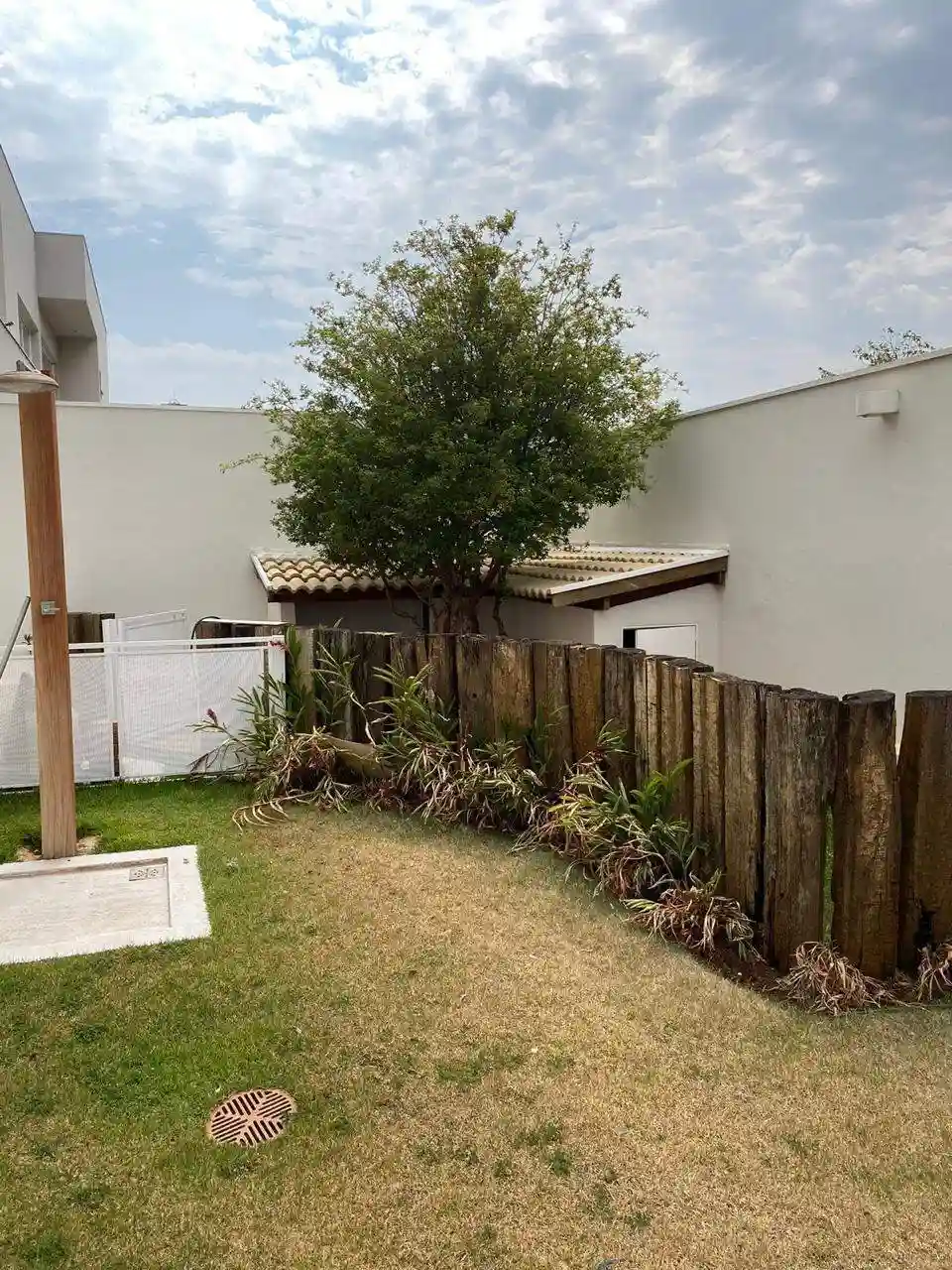 Casa de Condomínio com 4 quartos à venda, 908m² — foto 2 de 24