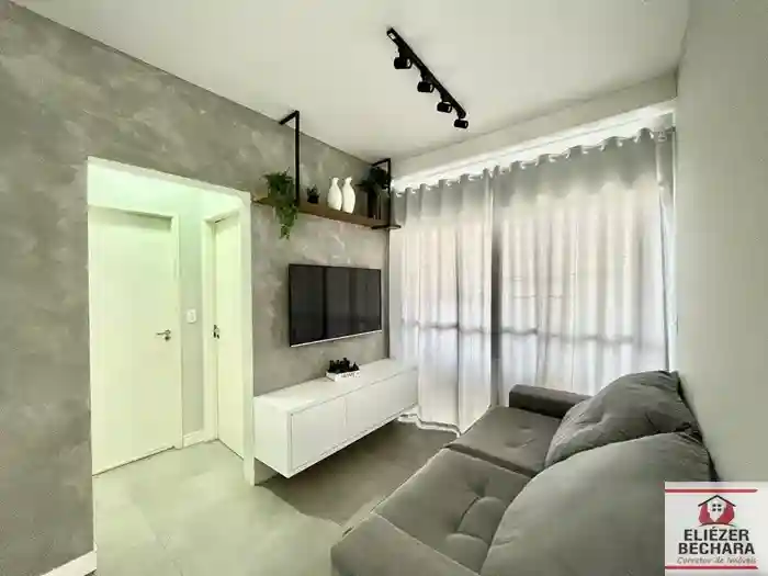 Apartamento com 2 quartos à venda, 55m² — foto 1 de 19