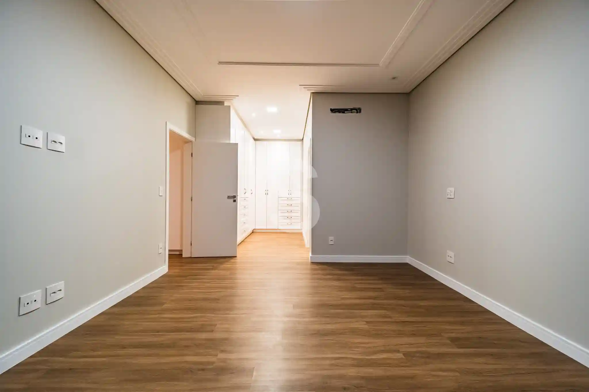 Casa de Condomínio com 5 quartos à venda, 521m² — foto 5 de 26