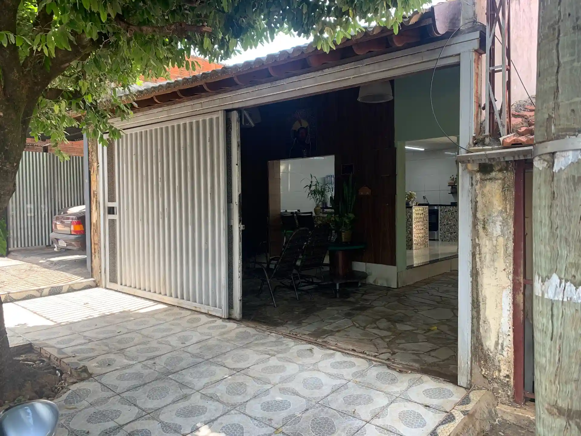 Casa com 3 quartos à venda, 181m² — foto 1 de 14
