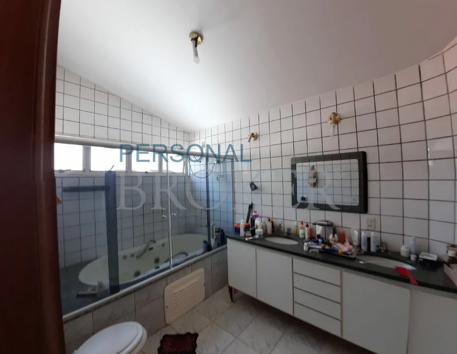 Casa à venda — foto 2 de 2