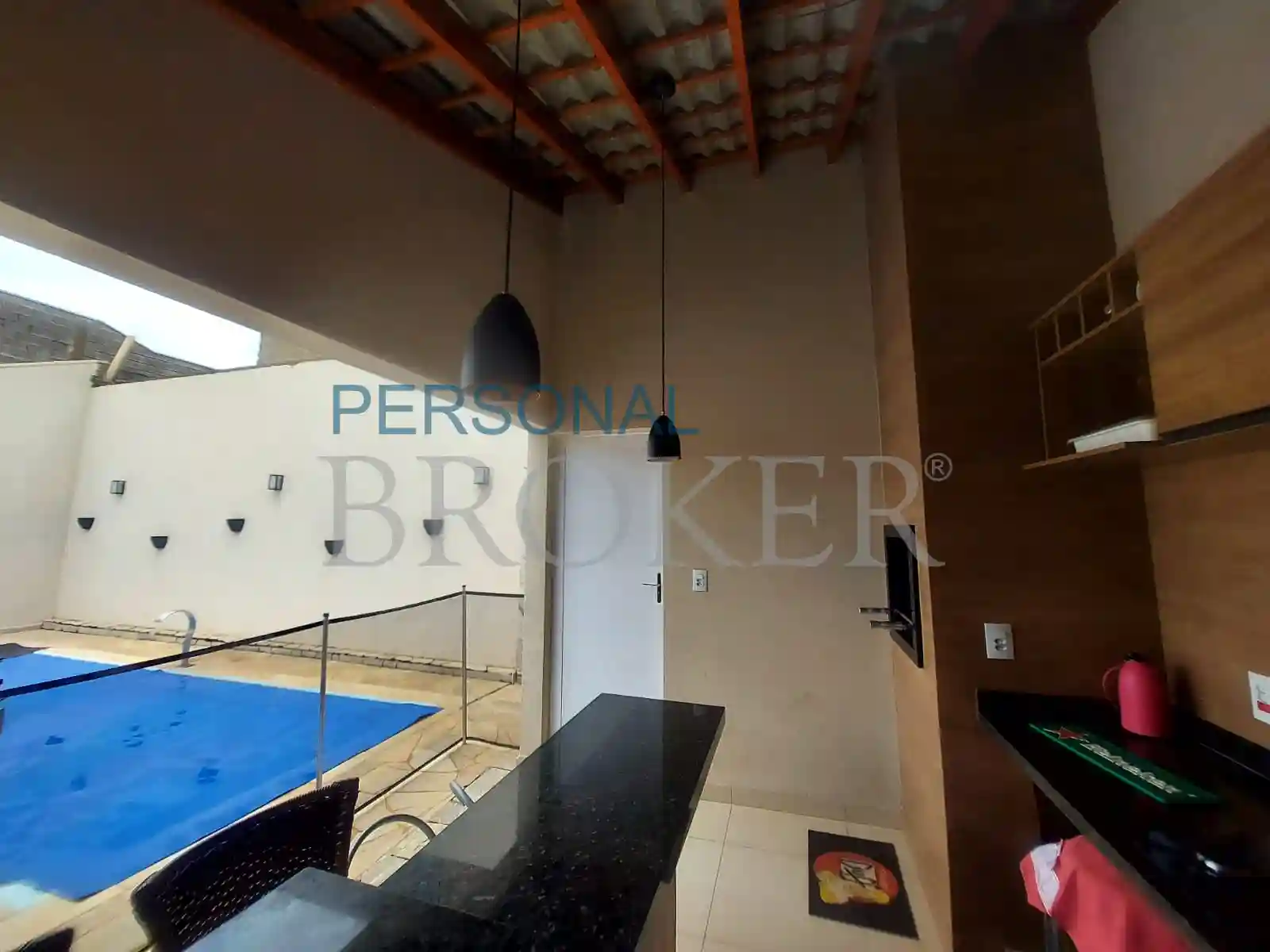 Casa à venda — foto 4 de 8