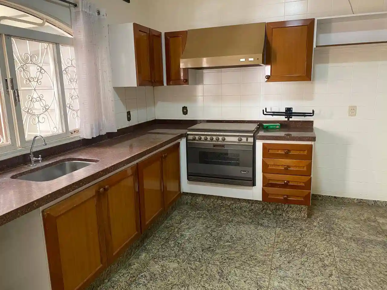 Casa com 4 quartos à venda, 1152m² — foto 7 de 26