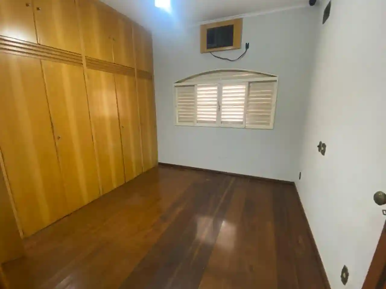 Casa com 4 quartos à venda, 1152m² — foto 12 de 26