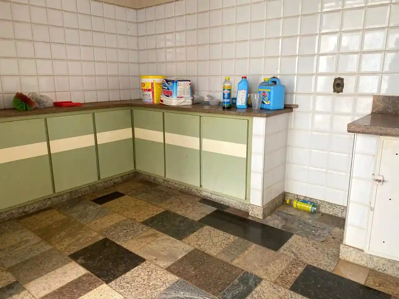 Casa com 4 quartos à venda, 1152m² — foto 18 de 26