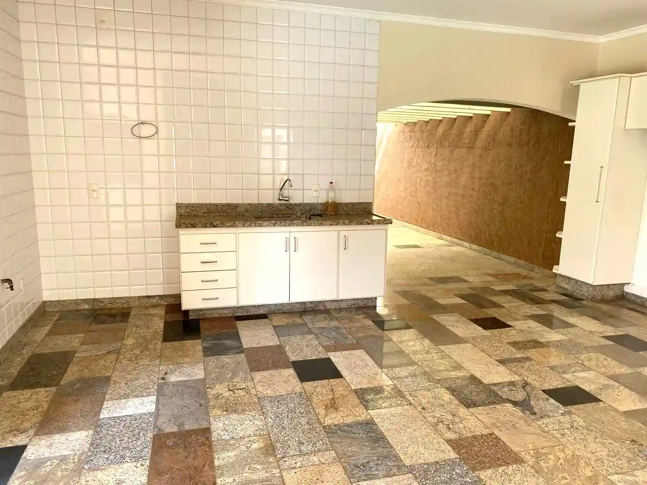 Casa com 4 quartos à venda, 1152m² — foto 20 de 26