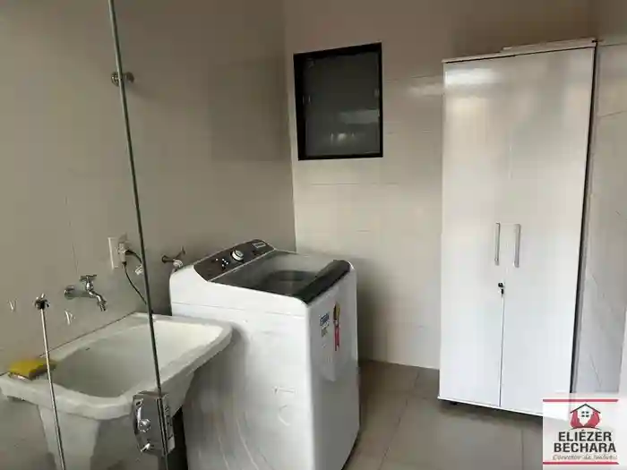 Casa de Condomínio com 3 quartos à venda, 160m² — foto 3 de 26