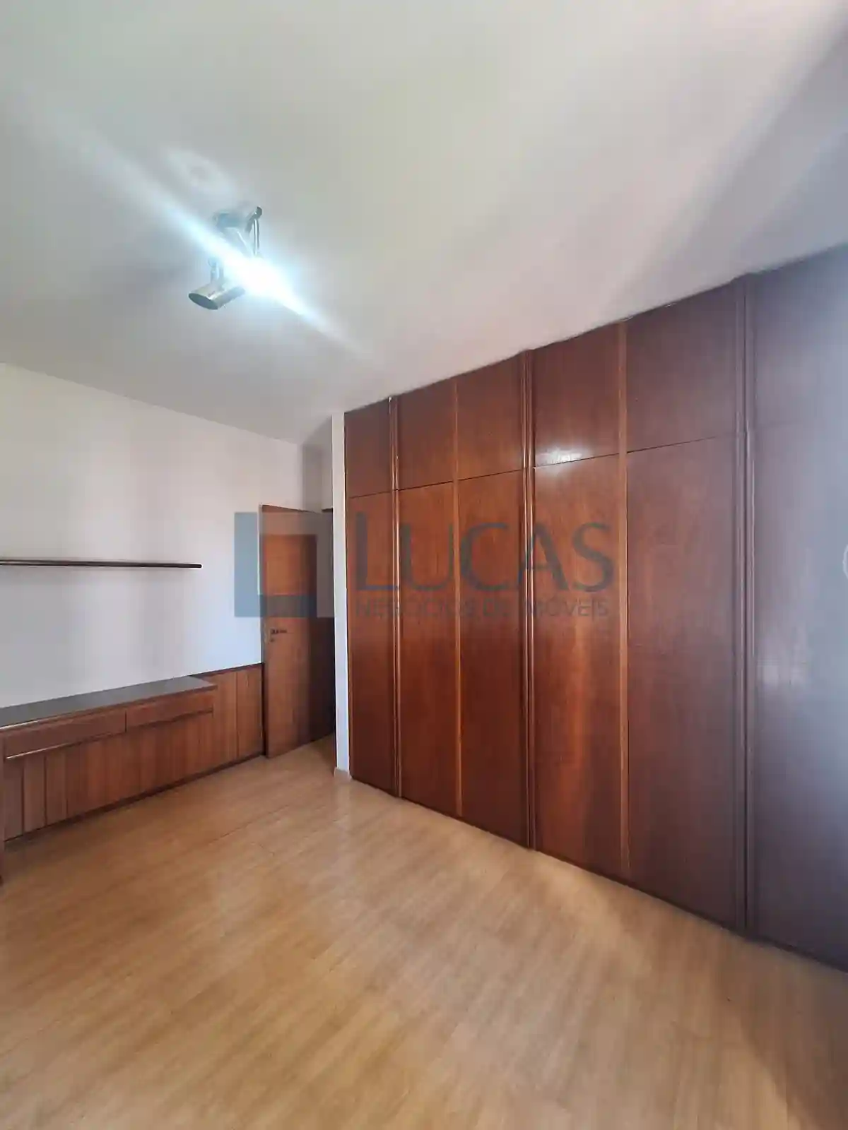 Apartamento com 3 quartos para aluguel, 175m² — foto 6 de 28
