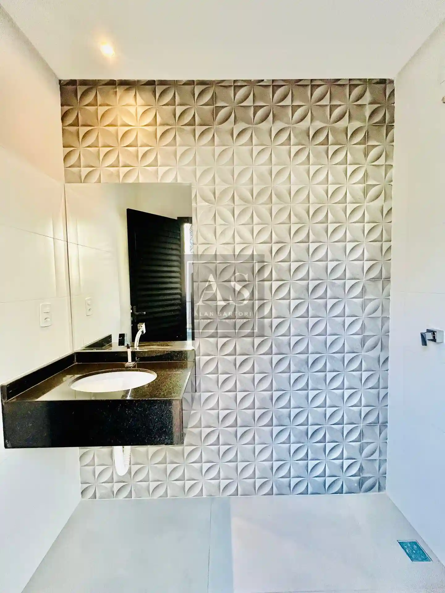 Casa de Condomínio com 3 quartos à venda, 230m² — foto 23 de 38
