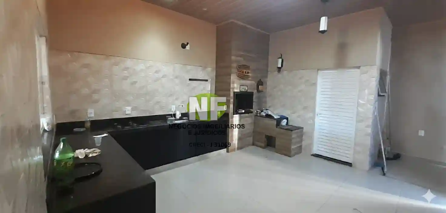 Casa com 3 quartos à venda, 200m² — foto 10 de 16