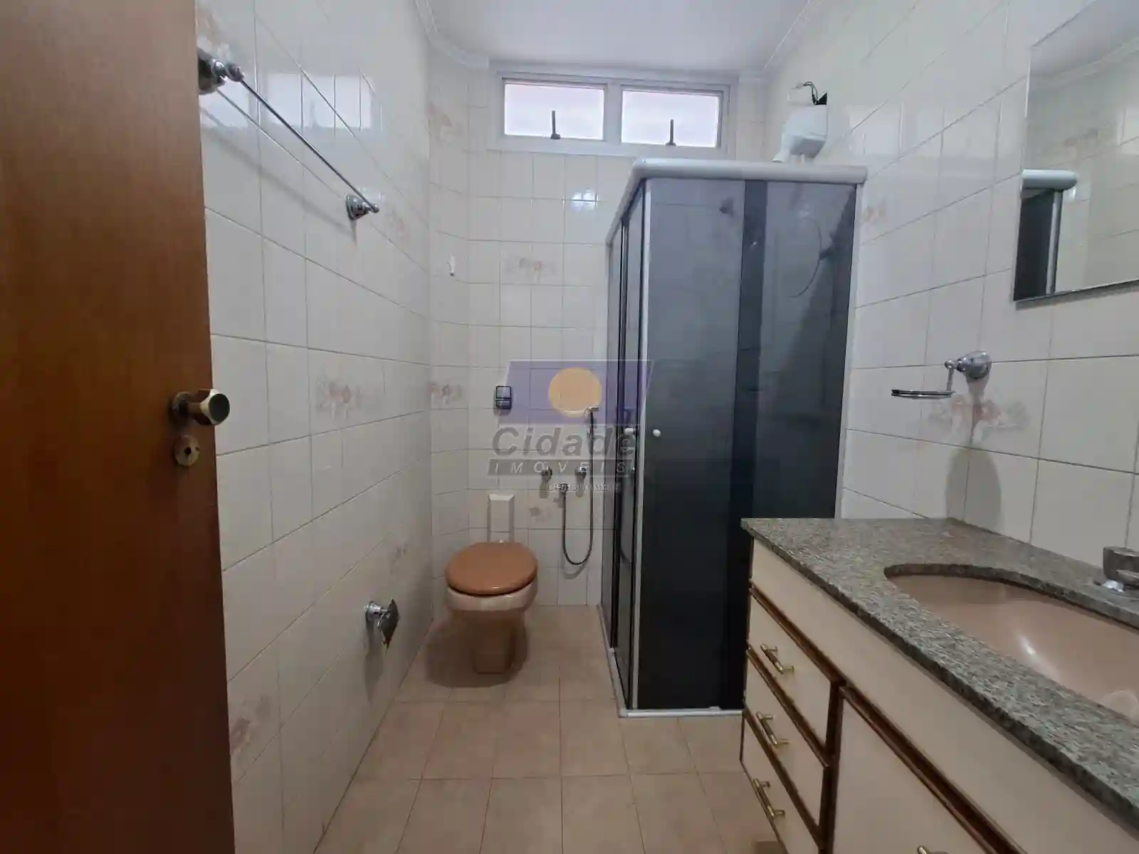 Apartamento com 3 quartos à venda, 140m² — foto 9 de 11
