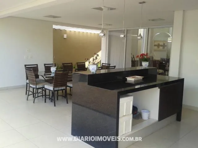 Casa de Condomínio à venda — foto 3 de 3
