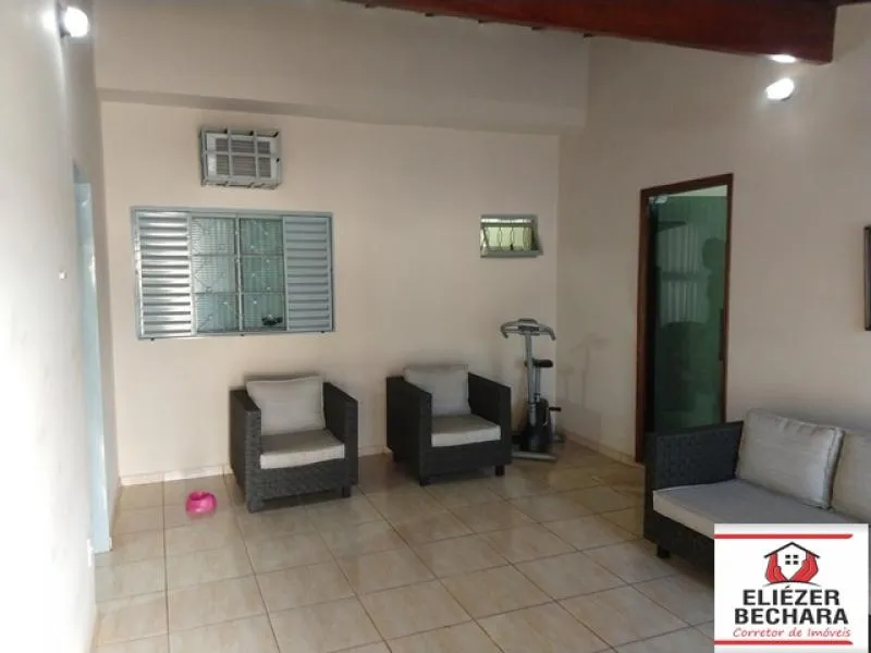 Casa à venda — foto 5 de 5