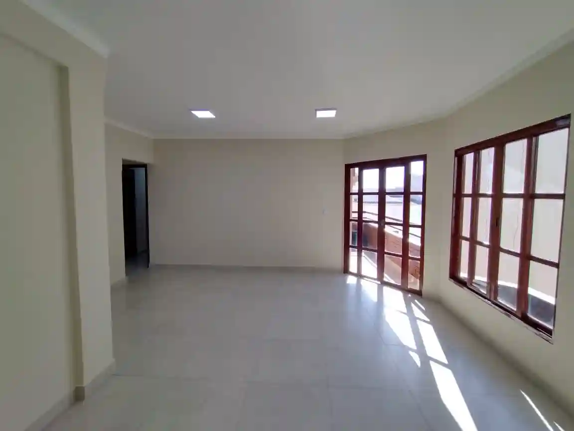 Apartamento com 3 quartos à venda, 174m² — foto 1 de 1