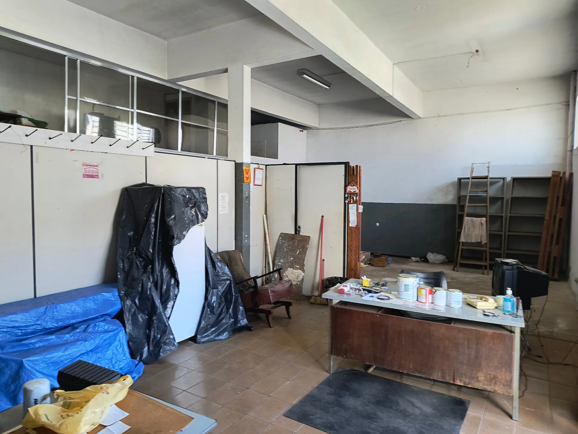 Loja / Salão / Ponto Comercial à venda, 100m² — foto 9 de 20