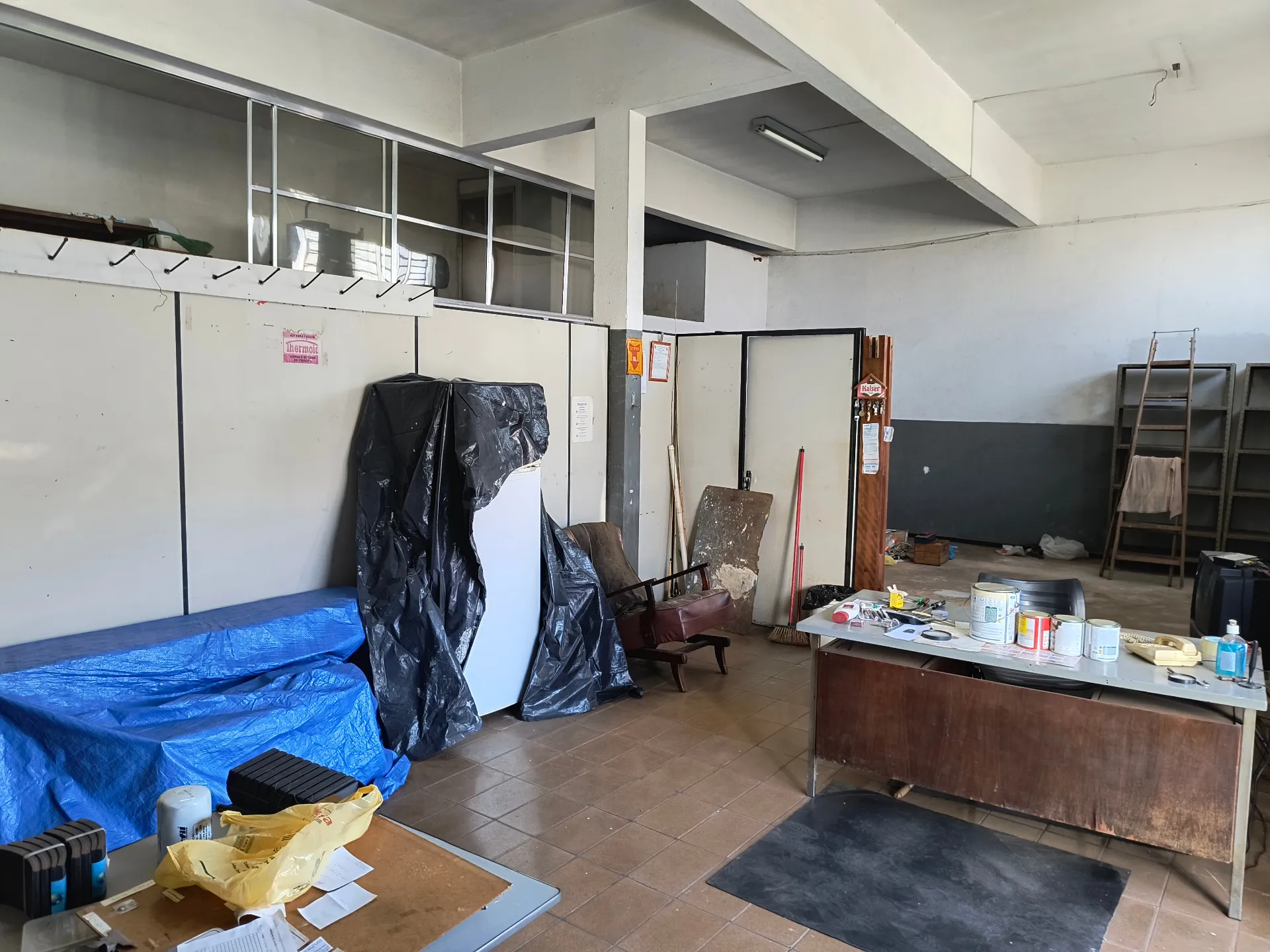 Loja / Salão / Ponto Comercial à venda, 100m² — foto 2 de 20