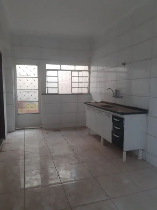 Loja / Salão / Ponto Comercial para aluguel — foto 5 de 9