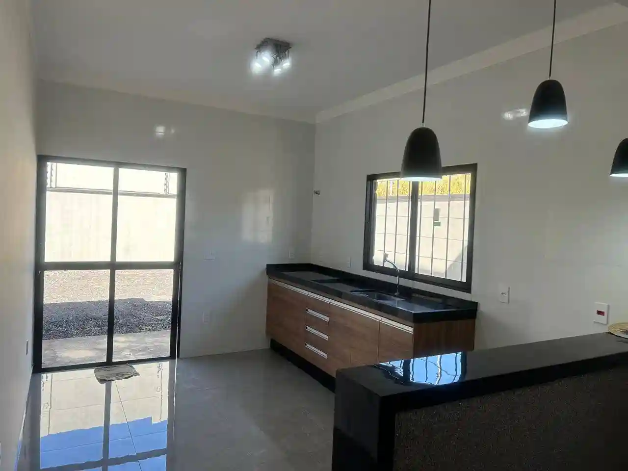Casa com 3 quartos à venda, 80m² — foto 7 de 18