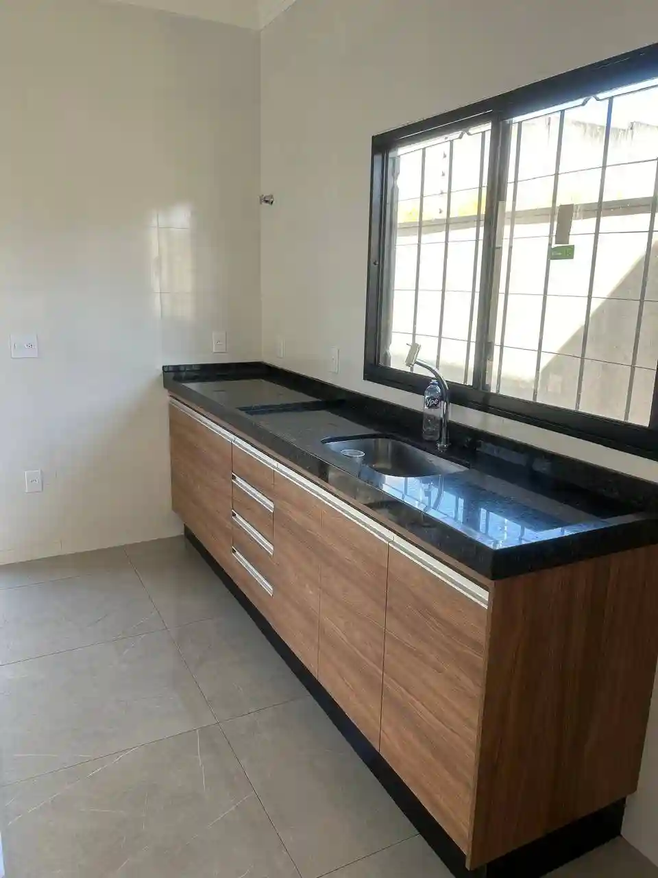 Casa com 3 quartos à venda, 80m² — foto 8 de 18