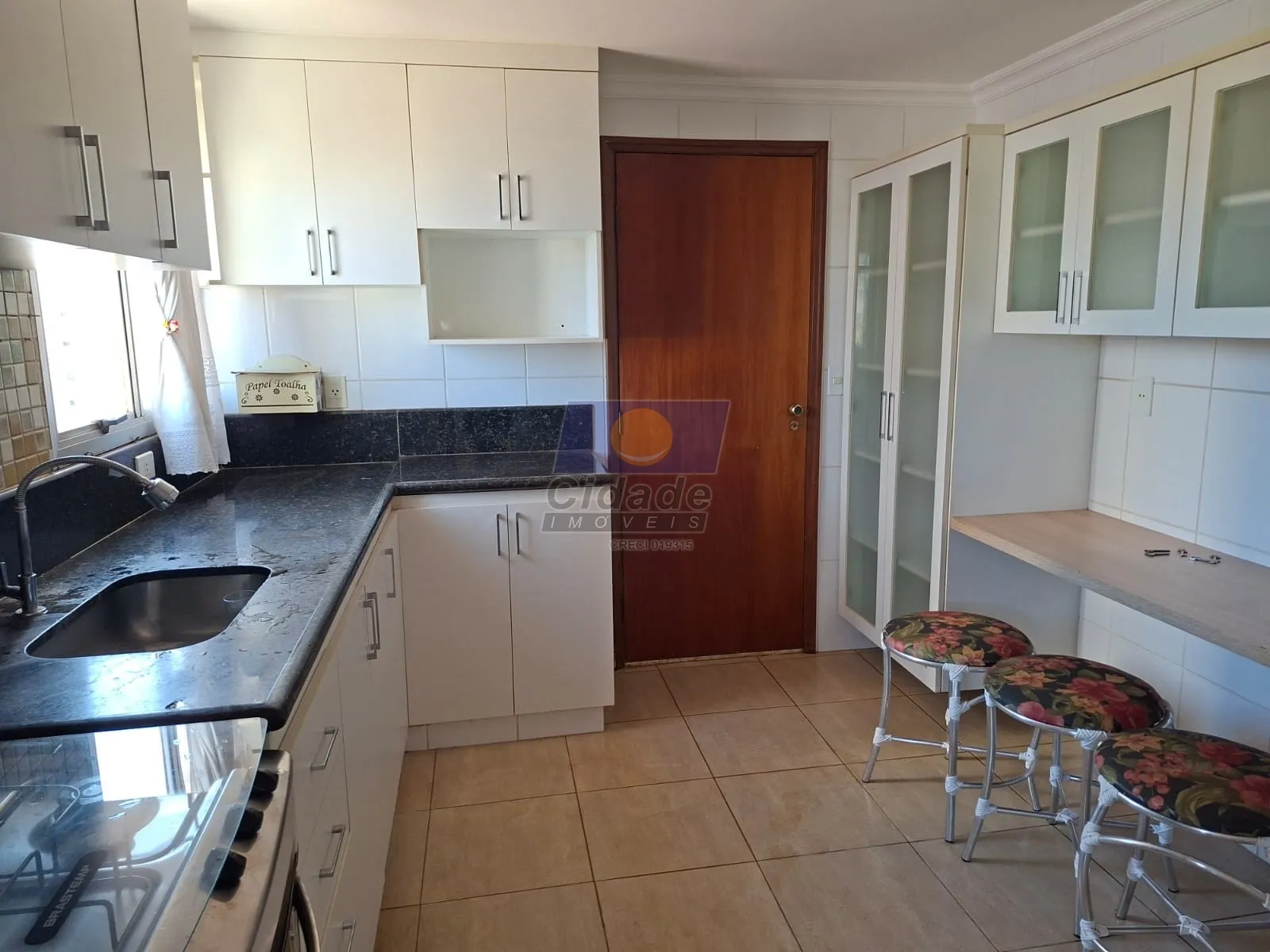 Apartamento com 3 quartos para aluguel, 115m² — foto 6 de 16