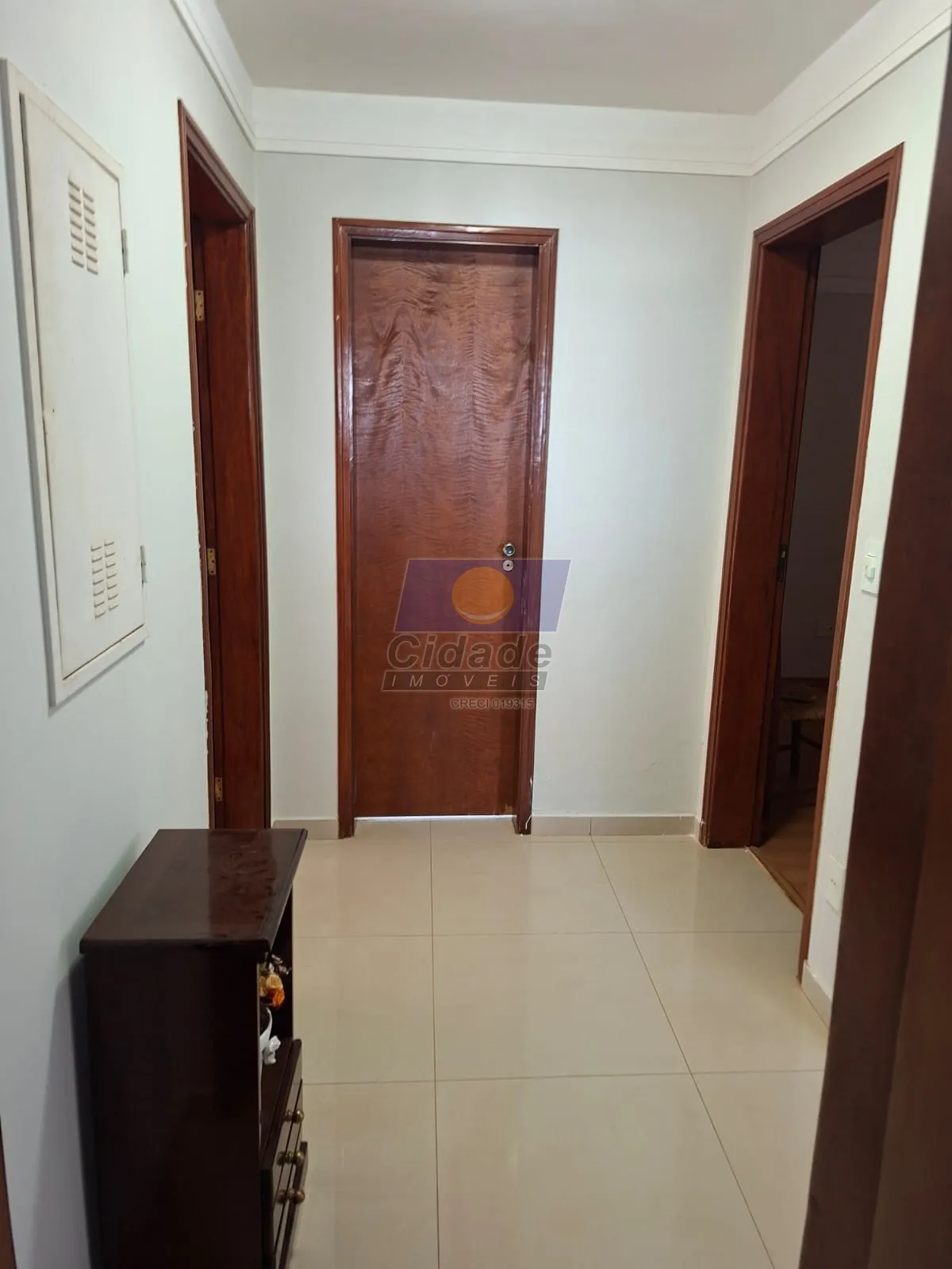 Apartamento com 3 quartos para aluguel, 115m² — foto 2 de 16