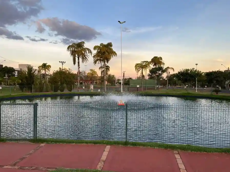 Terreno / Lote / Condomínio  à venda, 275m² — foto 3 de 8