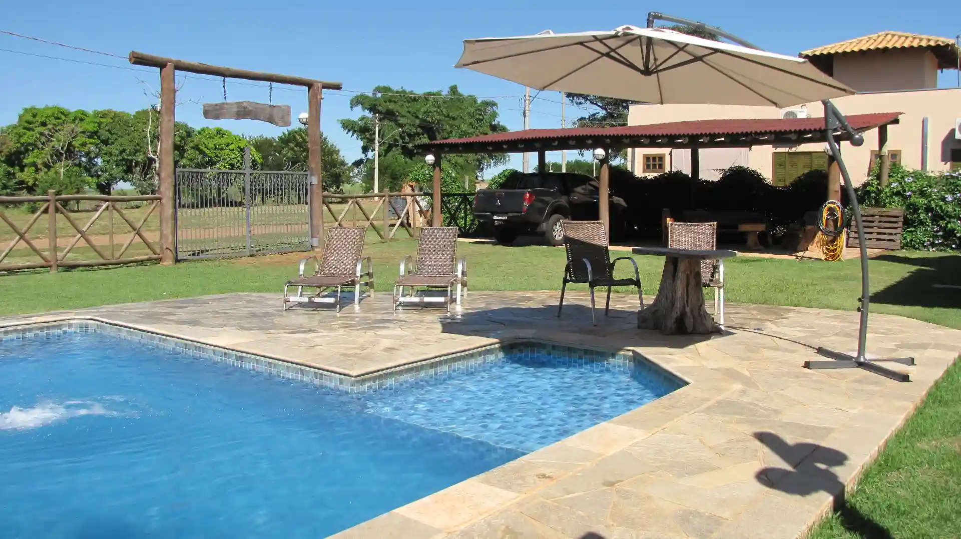 Imóvel para lazer  à venda, 200m² — foto 3 de 7