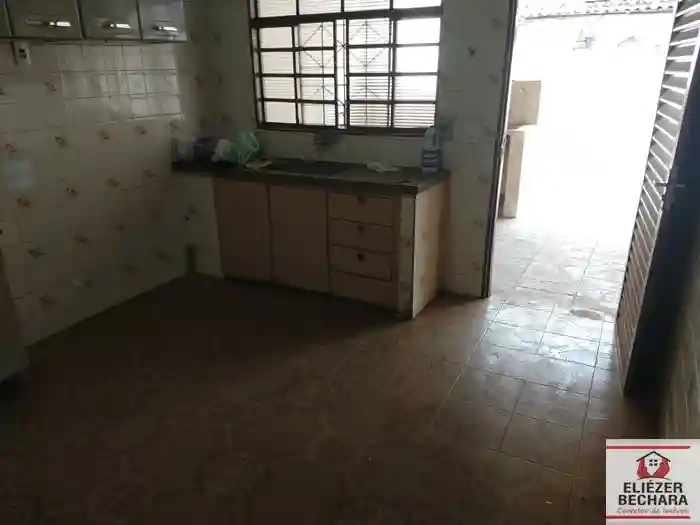 Casa com 2 quartos à venda, 170m² — foto 13 de 53