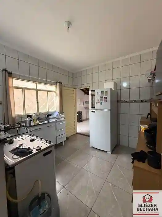 Casa com 3 quartos à venda, 120m² — foto 17 de 19