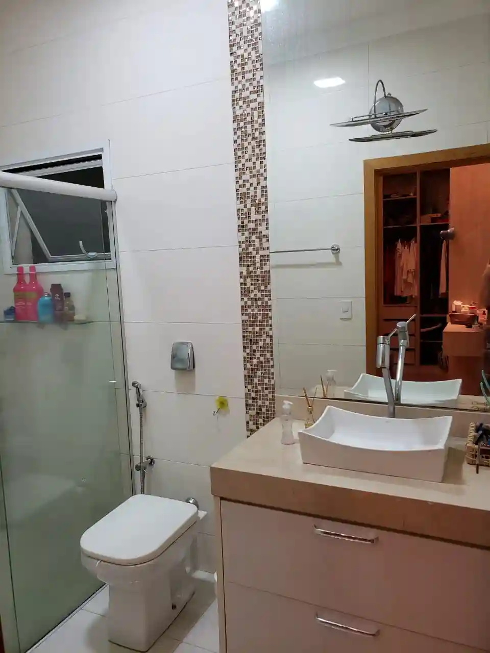Casa de Condomínio com 3 quartos à venda, 450m² — foto 2 de 12