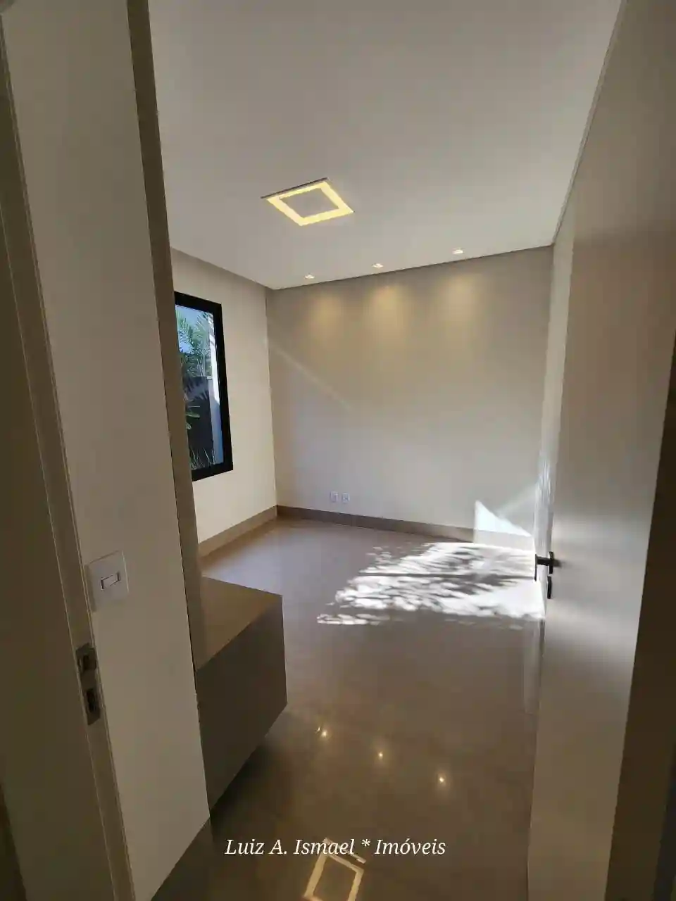 Casa de Condomínio com 4 quartos à venda, 3002m² — foto 31 de 55