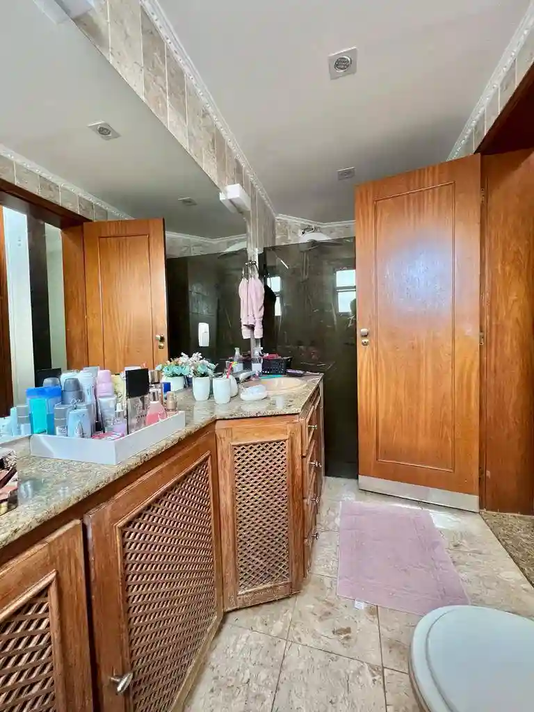 Apartamento com 4 quartos à venda, 240m² — foto 8 de 24