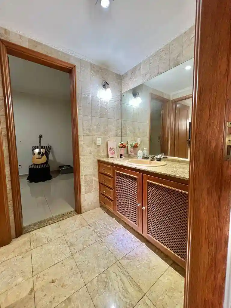 Apartamento com 4 quartos à venda, 240m² — foto 14 de 24