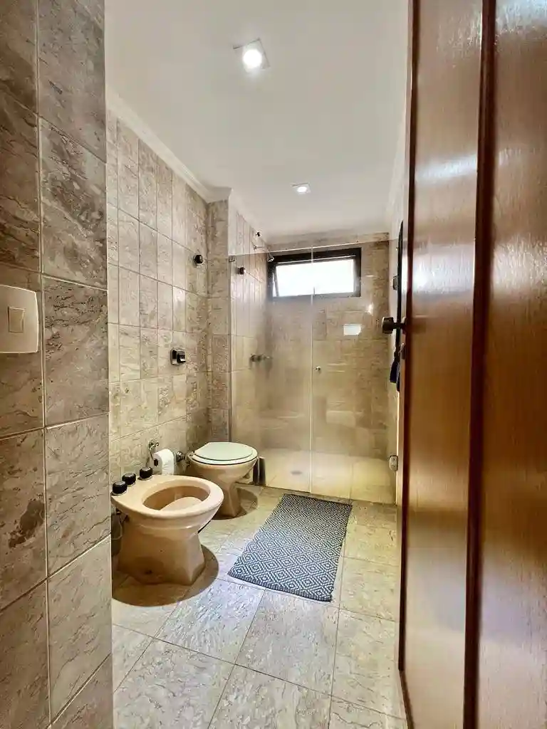 Apartamento com 4 quartos à venda, 240m² — foto 10 de 24