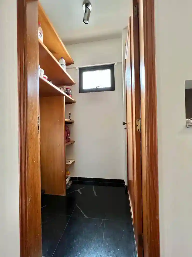 Apartamento com 4 quartos à venda, 240m² — foto 20 de 24