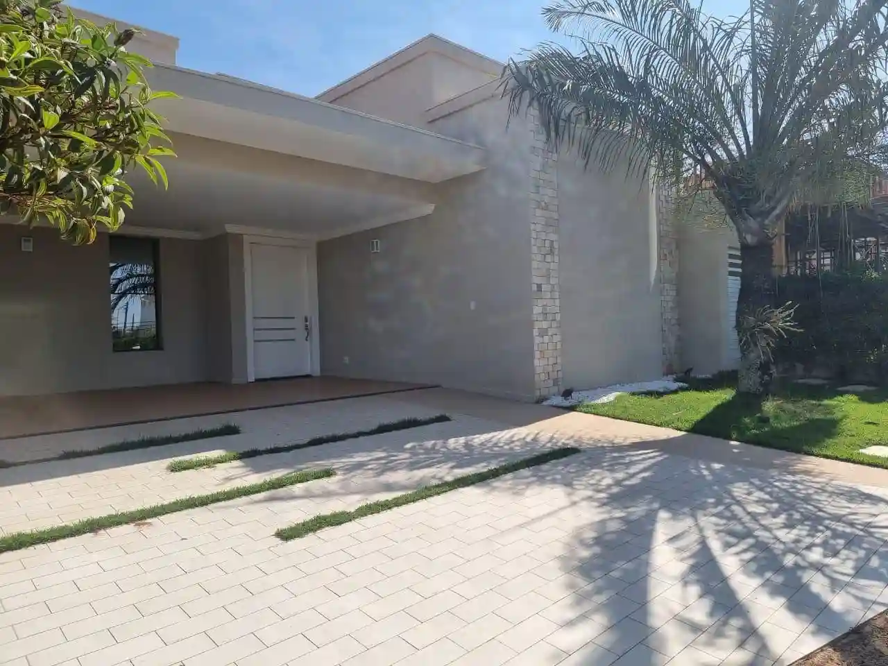Casa de Condomínio com 3 quartos para aluguel, 240m² — foto 26 de 27