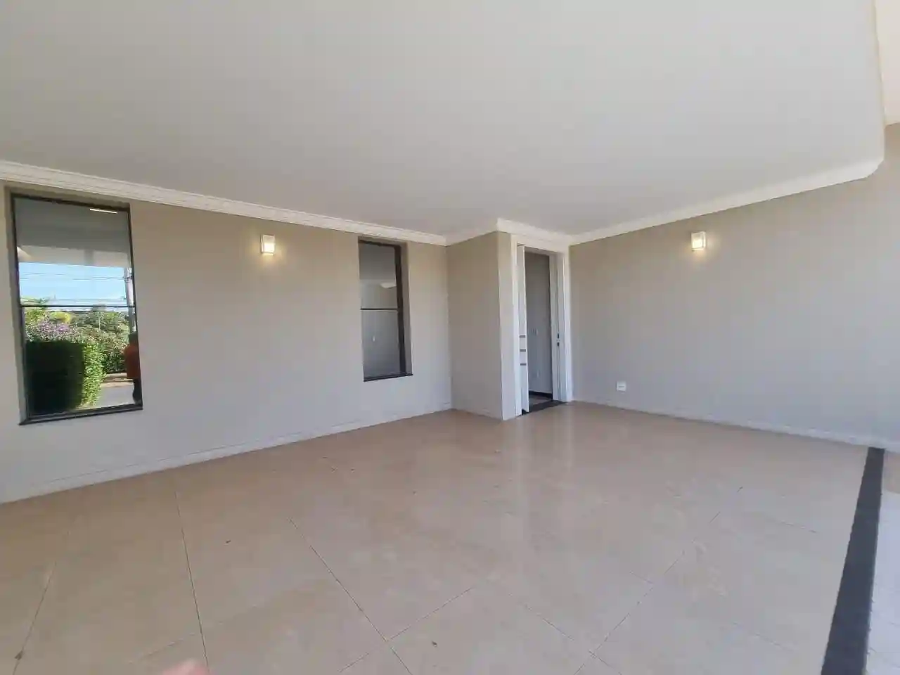Casa de Condomínio com 3 quartos para aluguel, 240m² — foto 12 de 27
