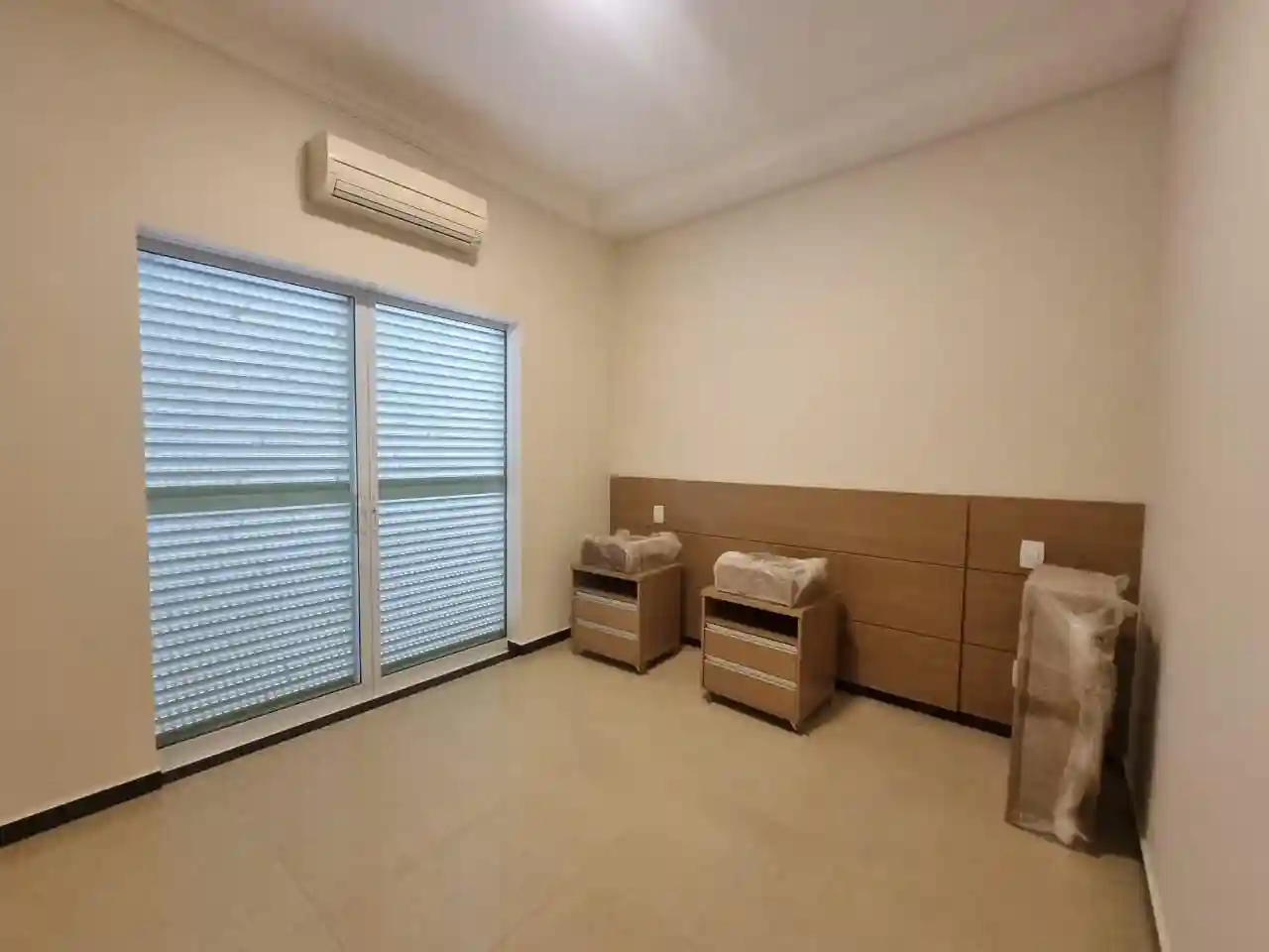 Casa de Condomínio com 3 quartos para aluguel, 240m² — foto 21 de 27