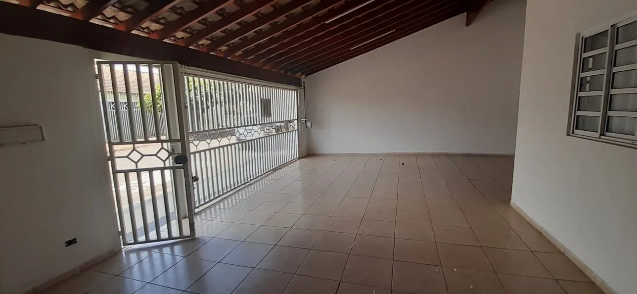 Casa com 3 quartos para aluguel, 60m² — foto 2 de 18