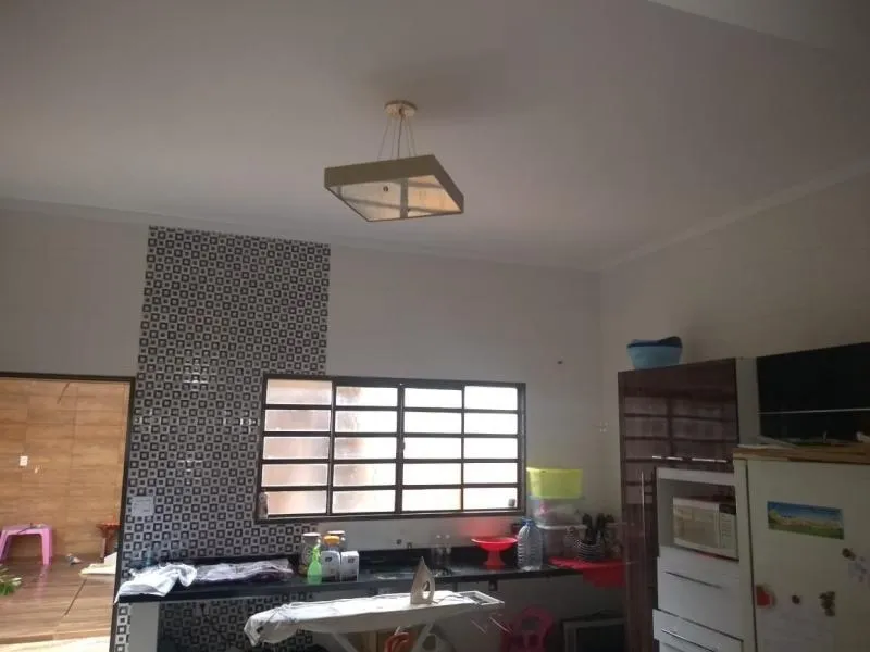 Casa à venda — foto 1 de 1