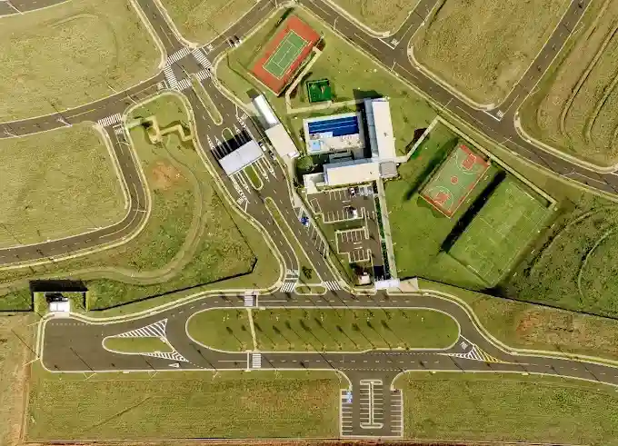 Terreno / Lote / Condomínio  à venda, 302m² — foto 2 de 17