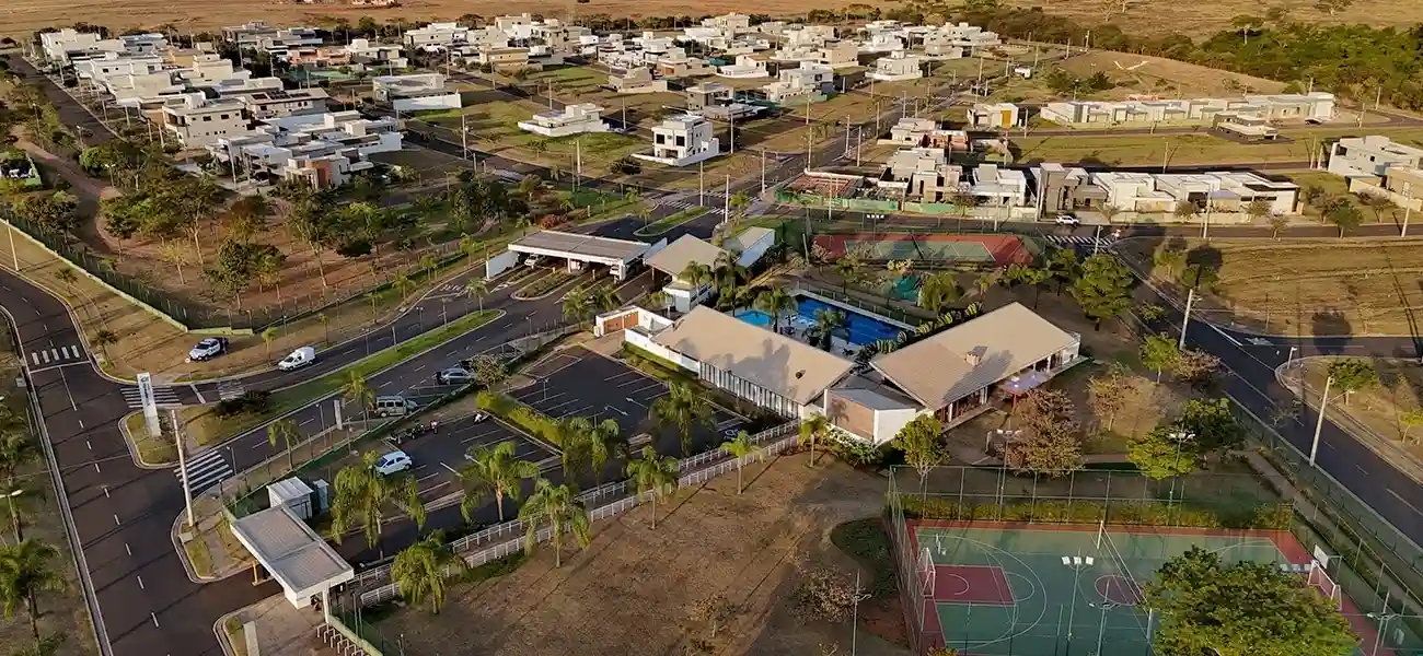 Terreno / Lote / Condomínio  à venda, 302m² — foto 3 de 17