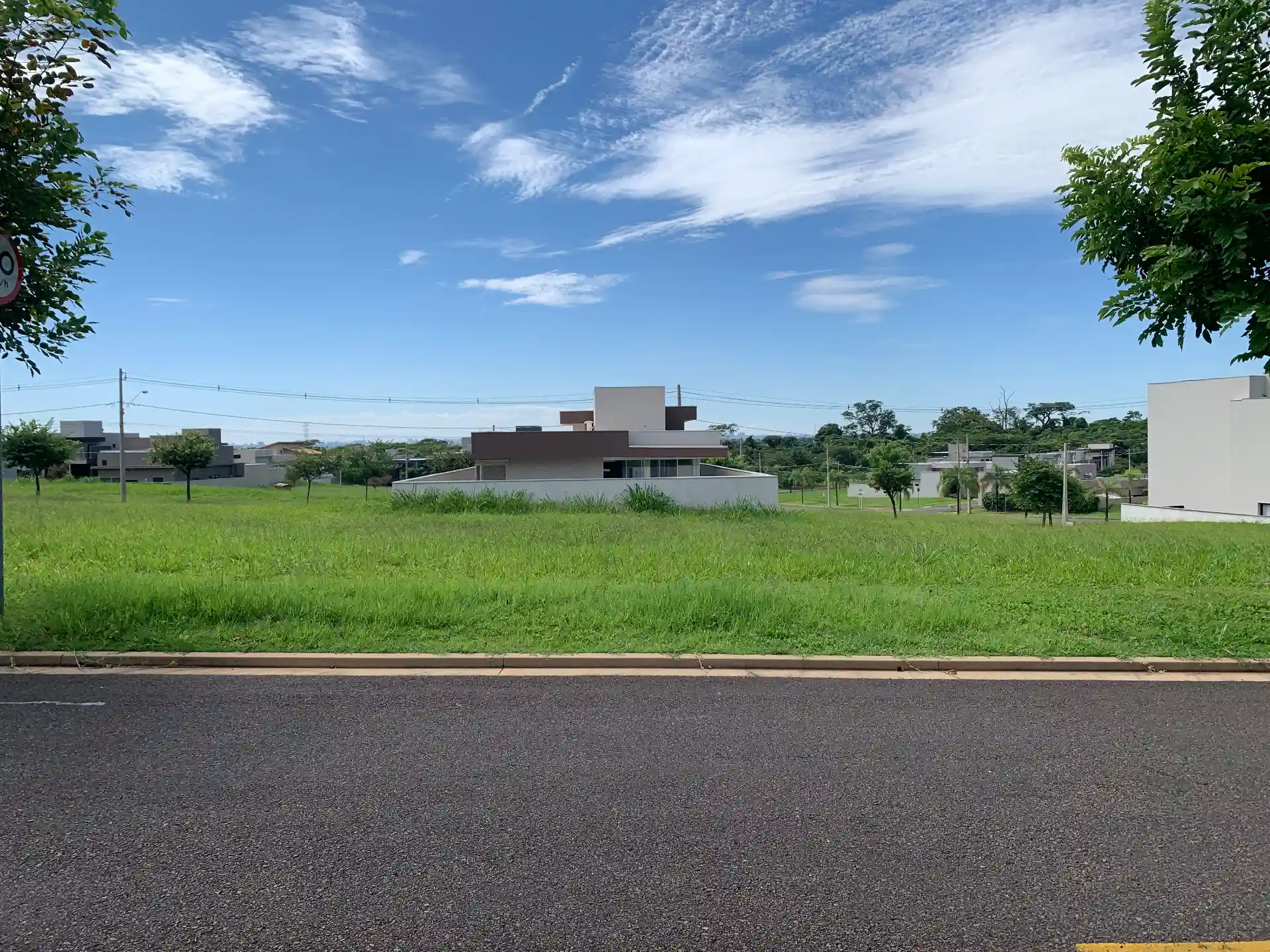 Terreno / Lote / Condomínio  à venda, 302m² — foto 10 de 17