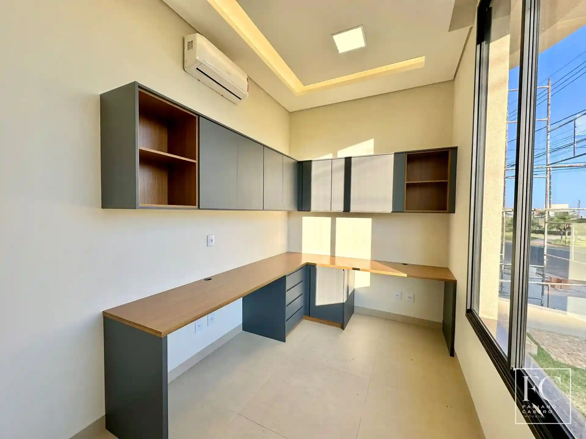 Casa de Condomínio com 3 quartos à venda, 292m² — foto 3 de 29