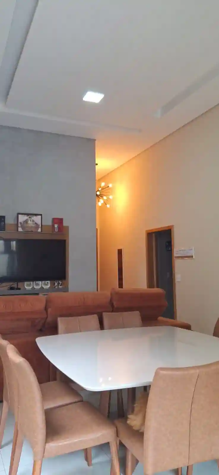 Casa de Condomínio com 3 quartos à venda, 253m² — foto 3 de 14